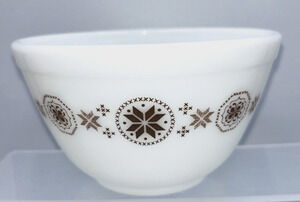 Pyrex Town & Country Brown Cinderella Nesting Mixing Bowls 401 6" 1 1/2 Pt EUC